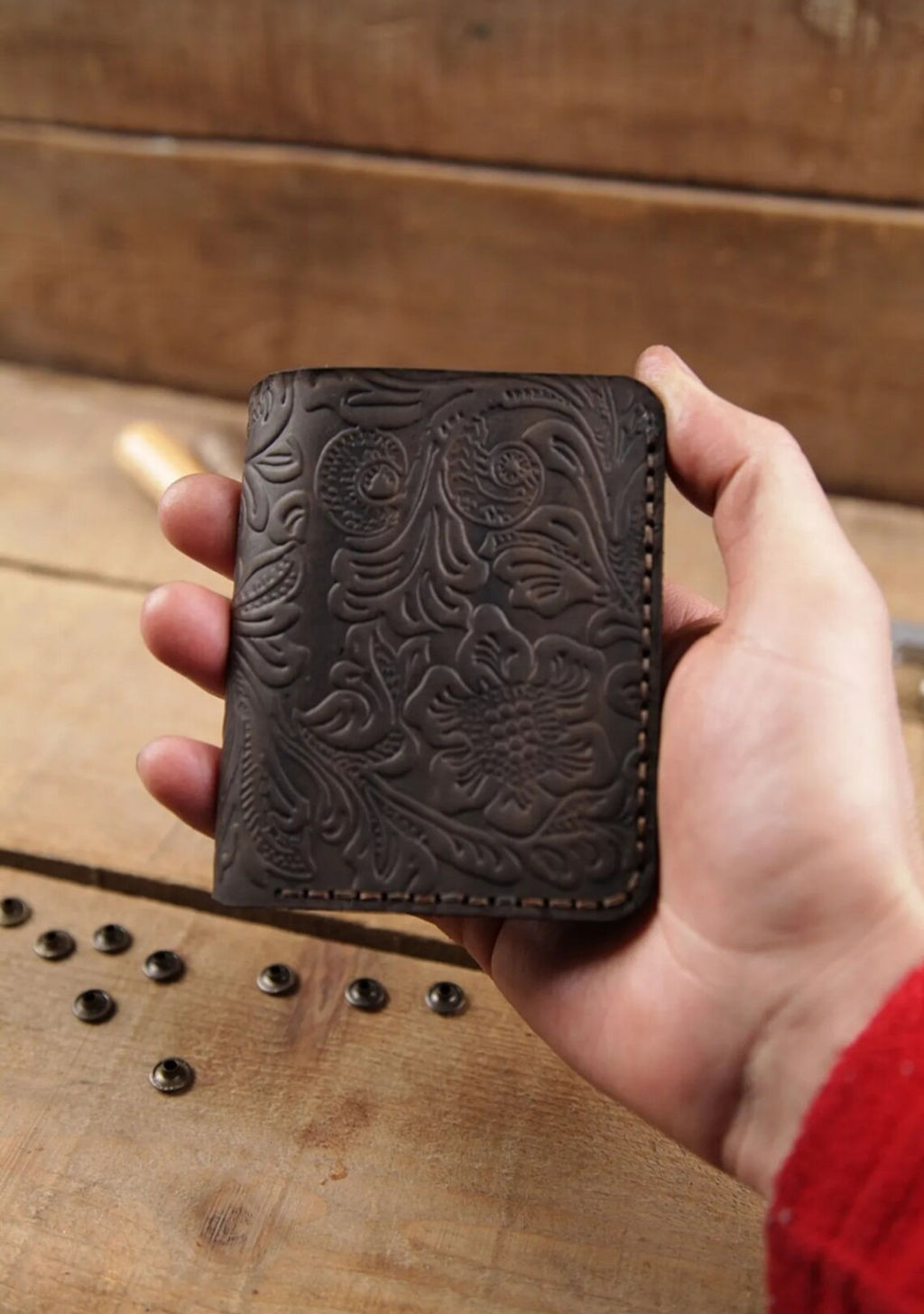 Handcrafted Western Floral Tooled Leather Card Wallet